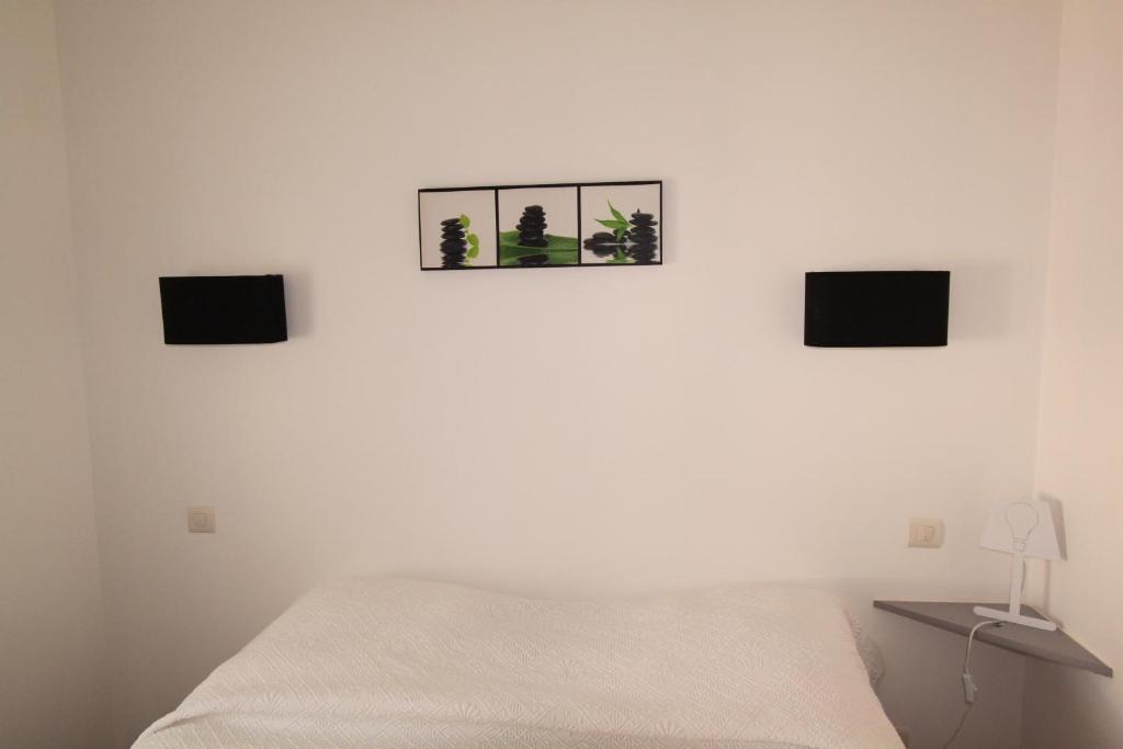 Hotel Le 5 Martigues Quarto foto